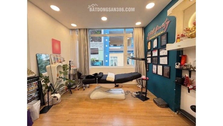 BÁN NHÀ MẶT TIỀN ĐƯỜNG 8M, THÔNG RA CẦU XÉO,TÂN PHÚ. DT 65M2 CHỈ HƠN 7 TỶ. LH:0988832867.